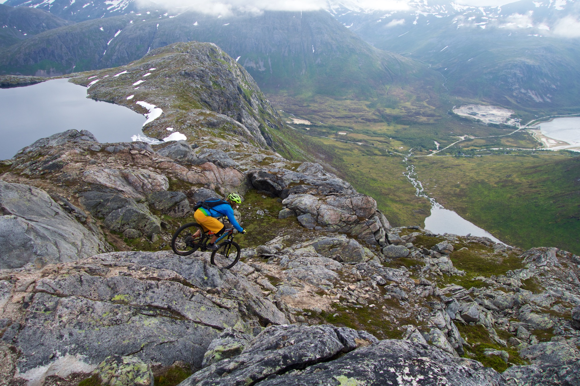 Borderline type 2 riding from the summit down to the ridge. Photo by Andrea.