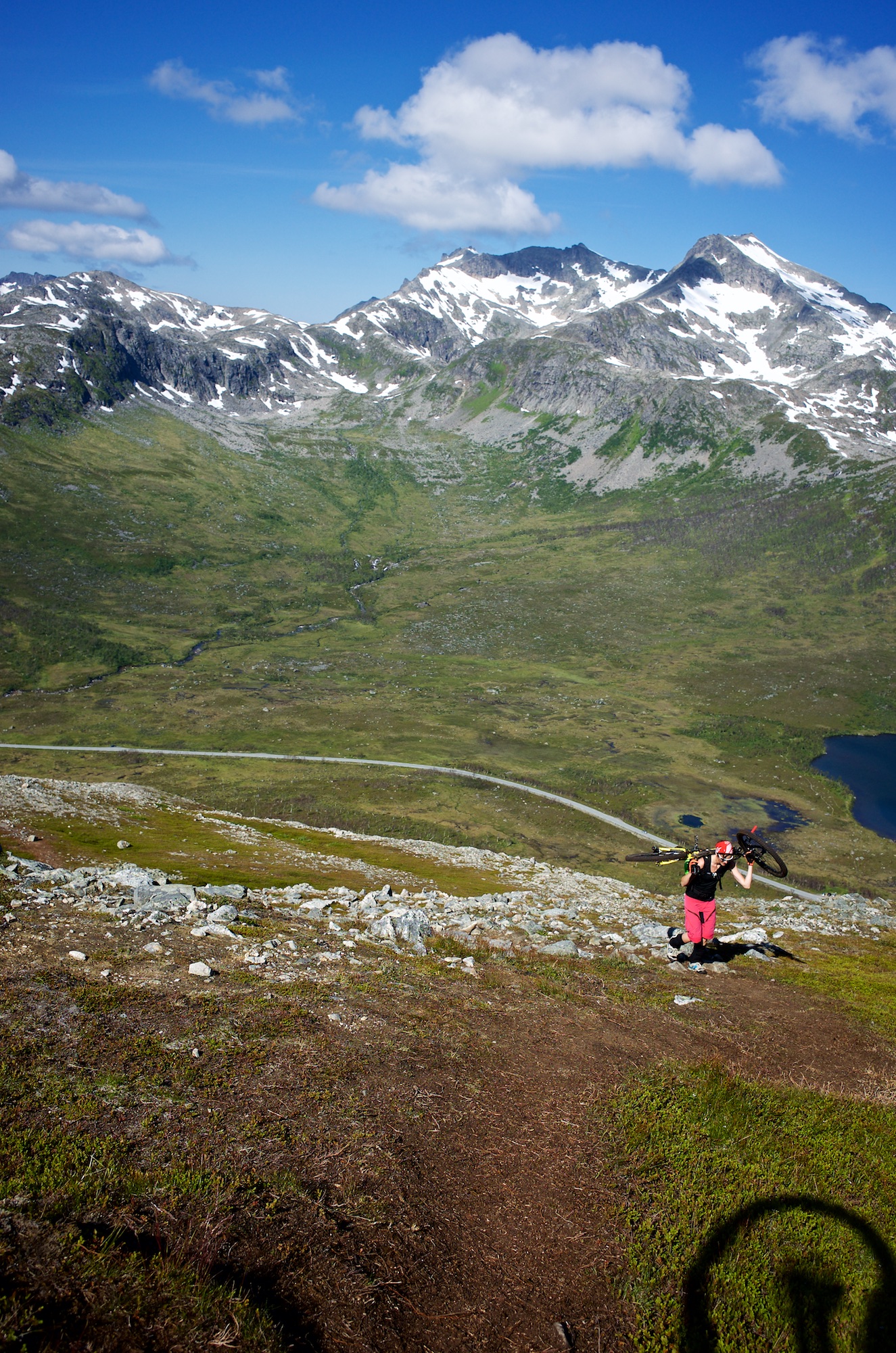 Lots of shouldering practice on this one. The ridgeline to the far left is Tverrfjellet.