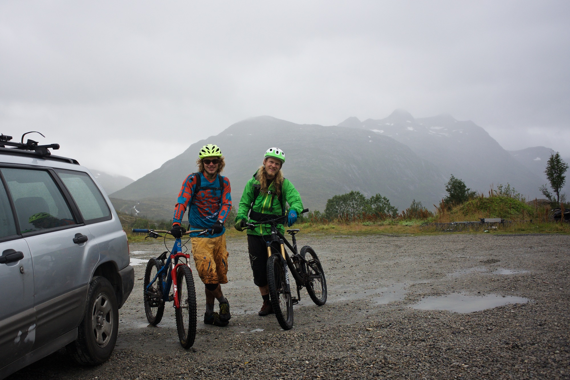 Complete with corny self timer shot in the parking lot, we can do no more than go home and wash our bikes, clothes and bodies.